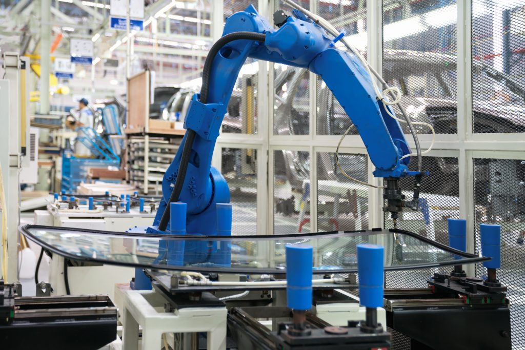 braço-robotico-automacao-fabricacao-carros