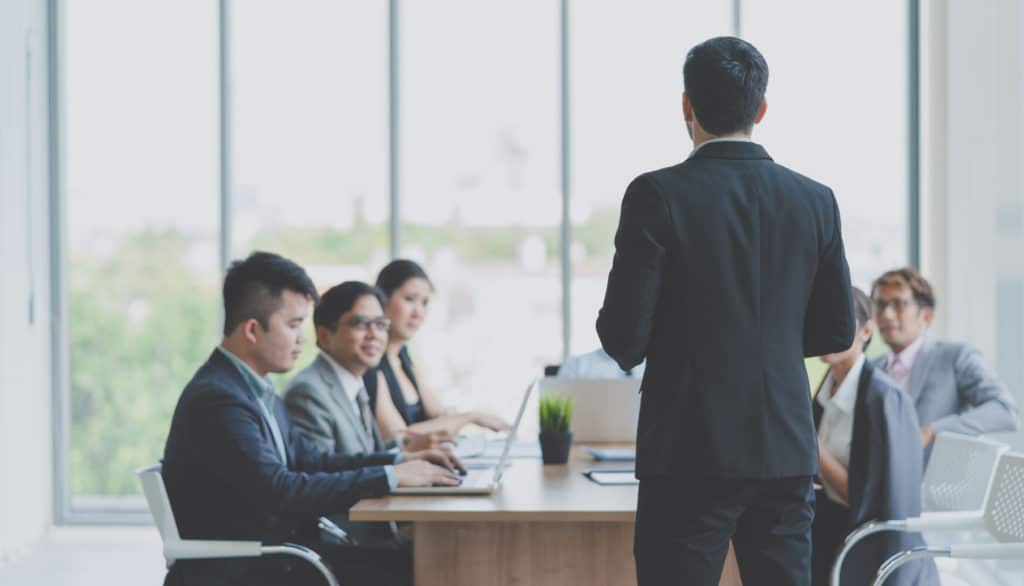 como começar um negocio